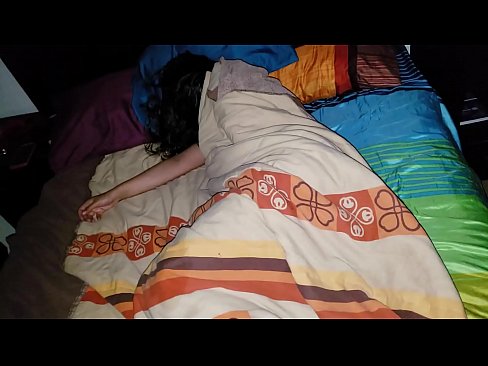 ❤️ Beau-fils réprimandant sa jeune belle-mère pendant qu'elle dort. ️❌ Super porno at porn fr.risegame.top ❌️